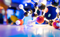 李克強(qiáng)：通過(guò)發(fā)展“互聯(lián)網(wǎng)+醫(yī)療”、醫(yī)聯(lián)體等 將優(yōu)質(zhì)醫(yī)療資源下沉