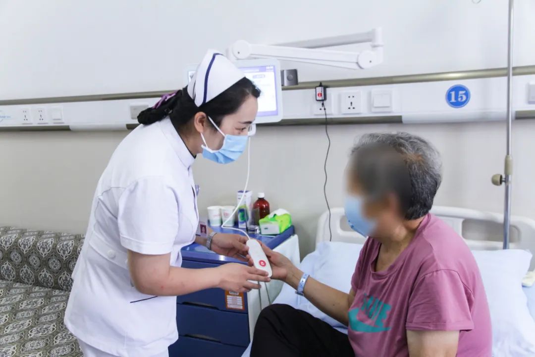 不是電影！這種智慧病房真的投入使用了！